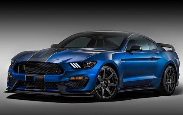 Der neue Shelby GT350-R setzt mit seinen herausragenden Fahrleistungen Maßstäbe in diesem Segment. Mitverantwortlich hierfür ist auch das durchdachte Aerodynamik-Konzept des Sportwagens.